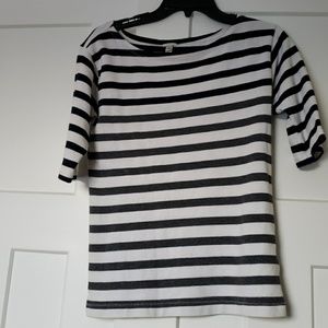 Nautical top runs large